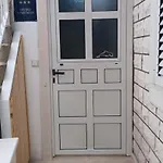Bura Studio Apartman Διαμέρισμα